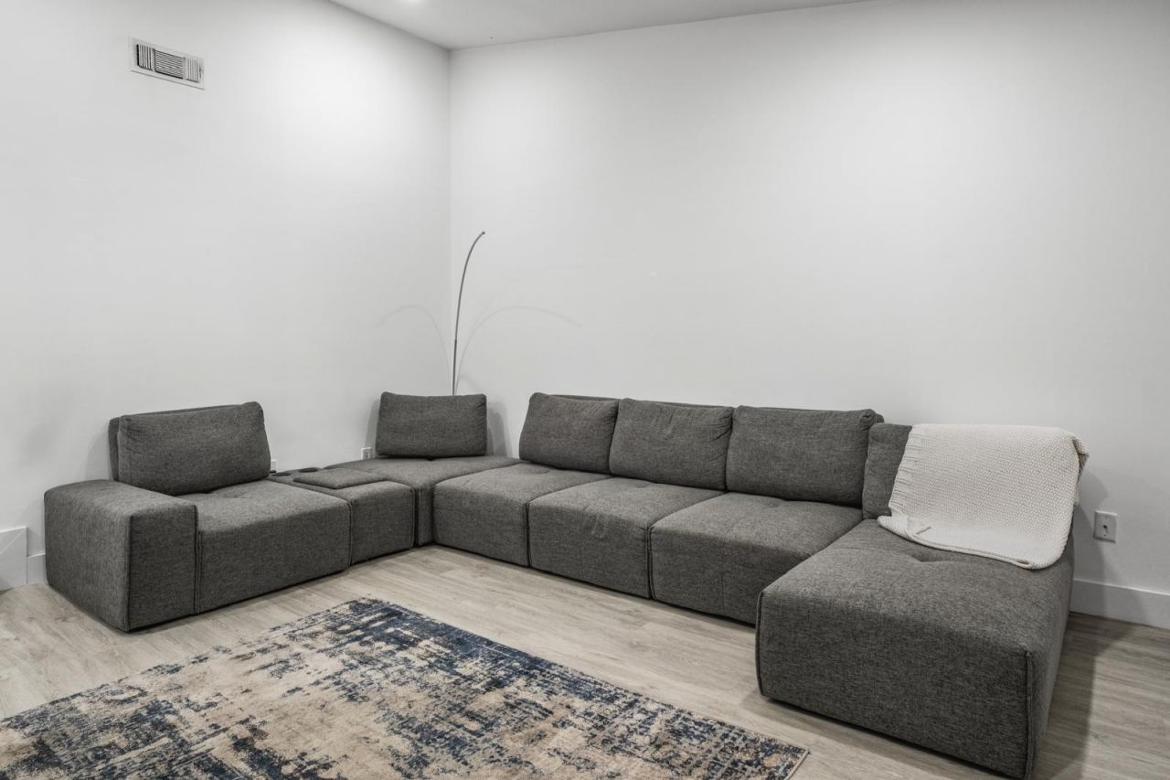 23284 SW 53rd Avenue, Unit D, Boca Raton, FL 33433 Photo