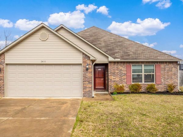 2431 Lancashire Lane, Cabot, AR 72023