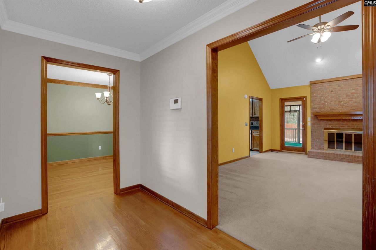 107 Heatherton Court  Photo 11