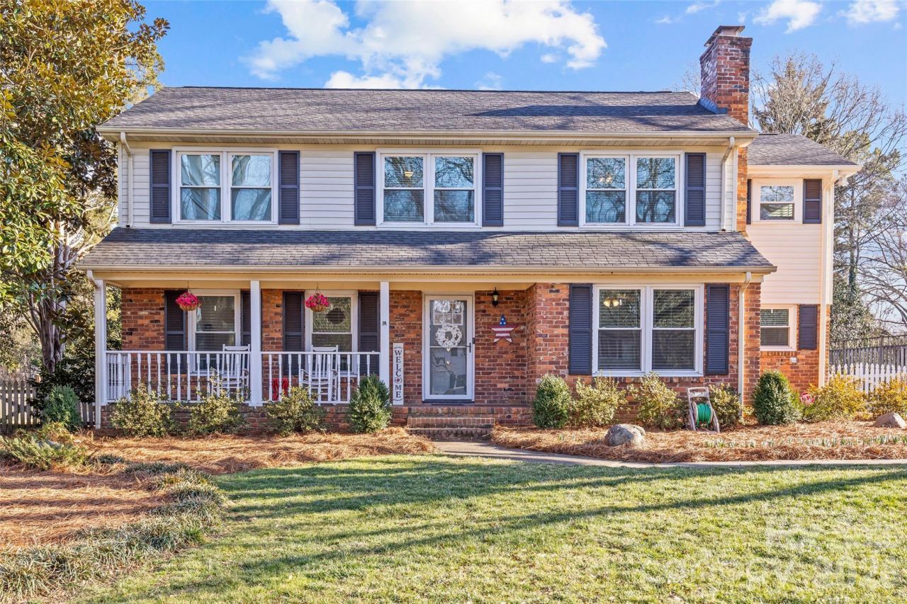 1217 Old Farm Road, Charlotte, NC 28226 Main Photo