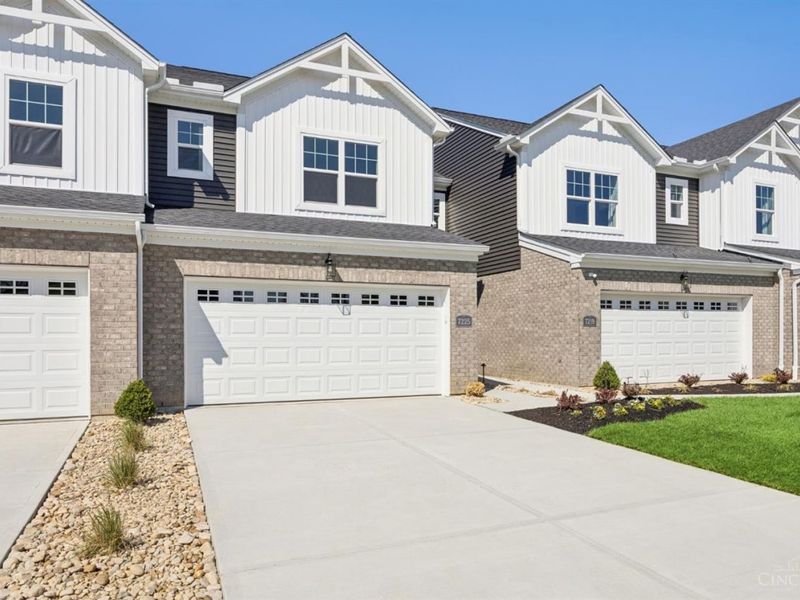 7225 Grandway Drive, Unit 0003, West Chester, OH 45069 Photo 2