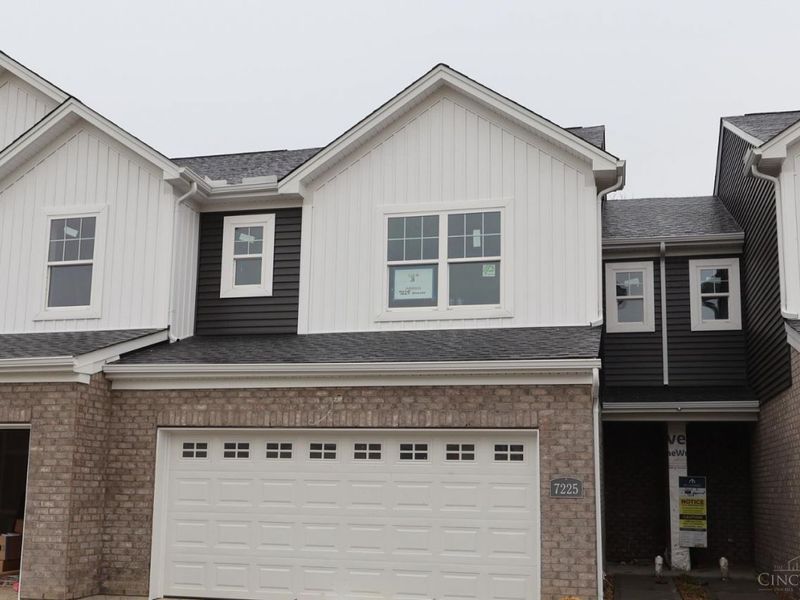 7225 Grandway Drive, Unit 0003, West Chester, OH 45069 Photo 4