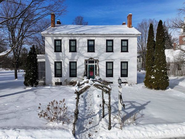 5 Pearl Street, Brandon, VT 05733