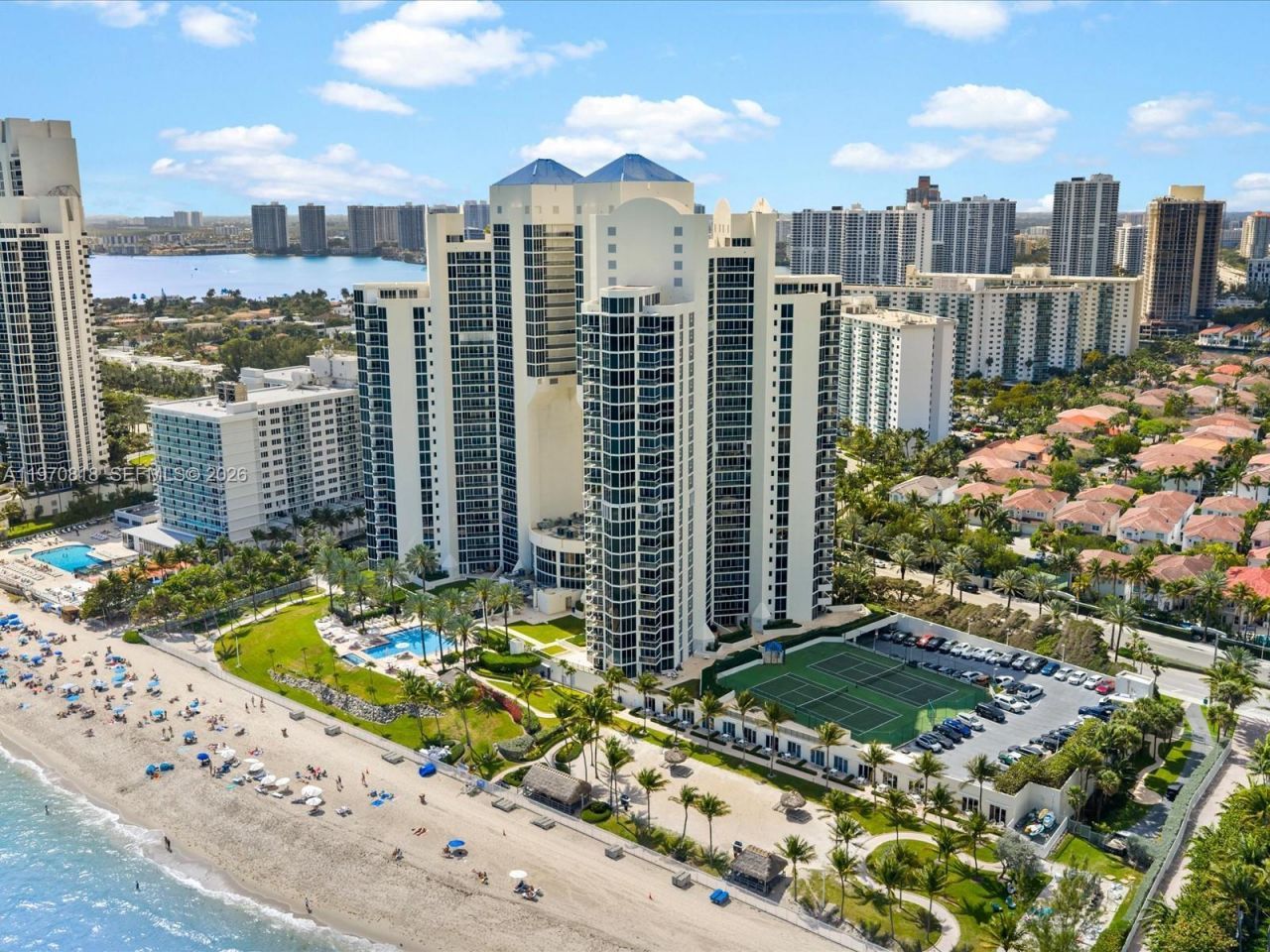 19333 Collins Ave , Unit 2304, Sunny Isles Beach, FL 33160 Photo