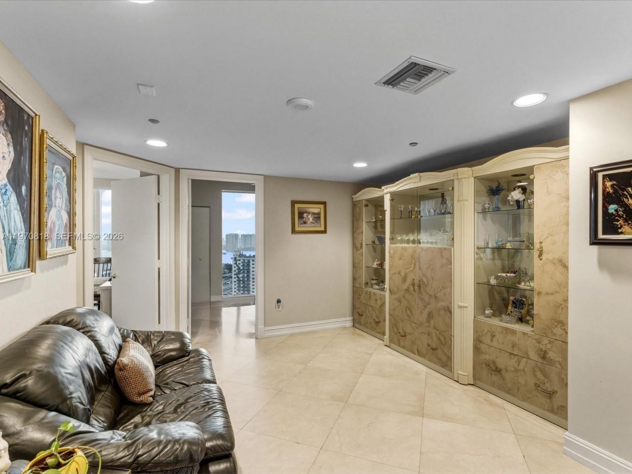 19333 Collins Ave , Unit 2304, Sunny Isles Beach, FL 33160 Photo