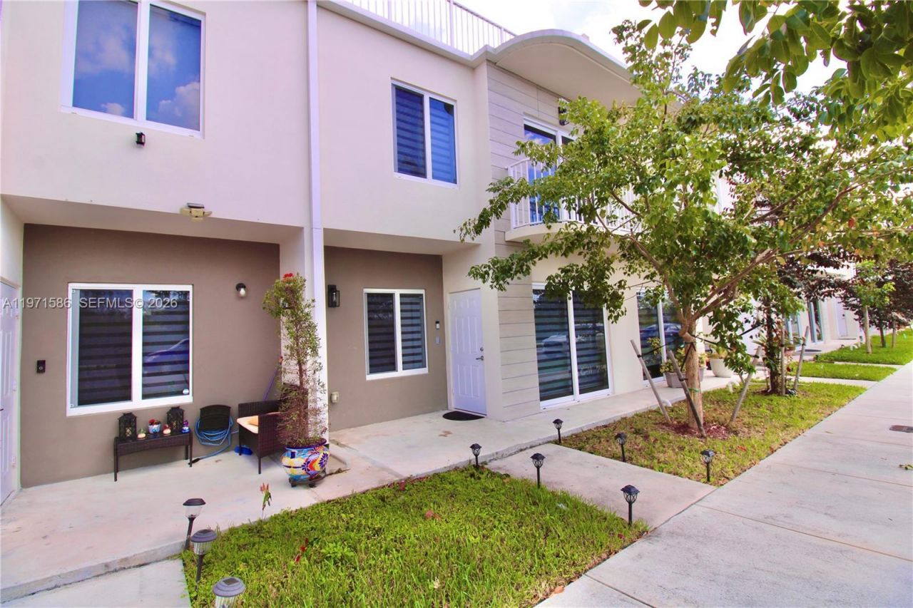 25875 SW 145th Ave, Homestead, FL 33032 Photo