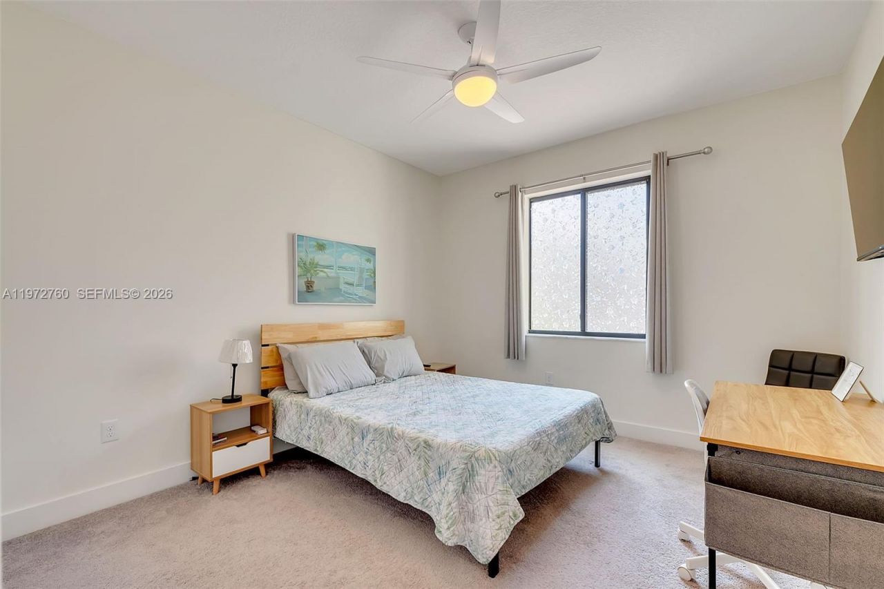 4652 NW 83rd Ave , Doral, FL 33166 Photo