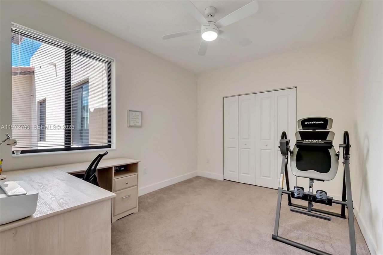 4652 NW 83rd Ave , Doral, FL 33166 Photo