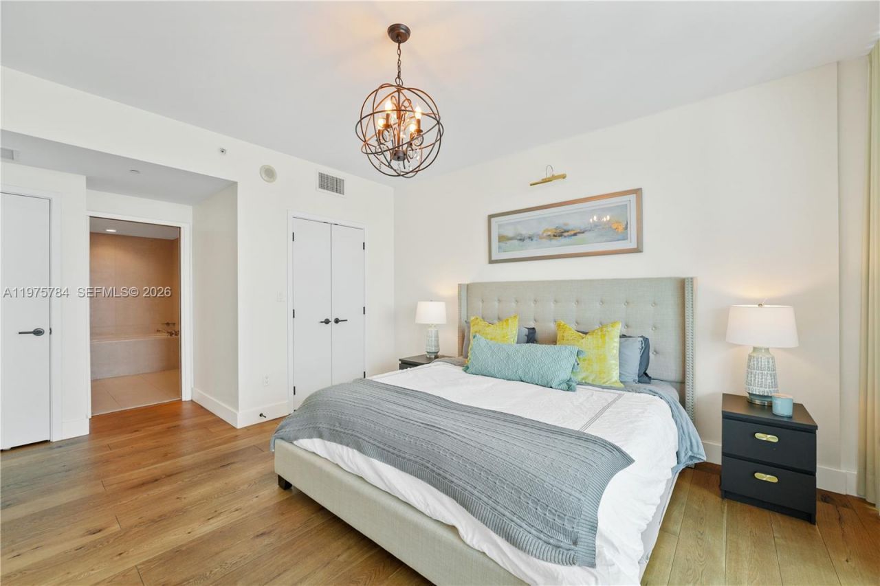 6799 Collins Ave , Unit 1506, Miami Beach, FL 33141 Photo