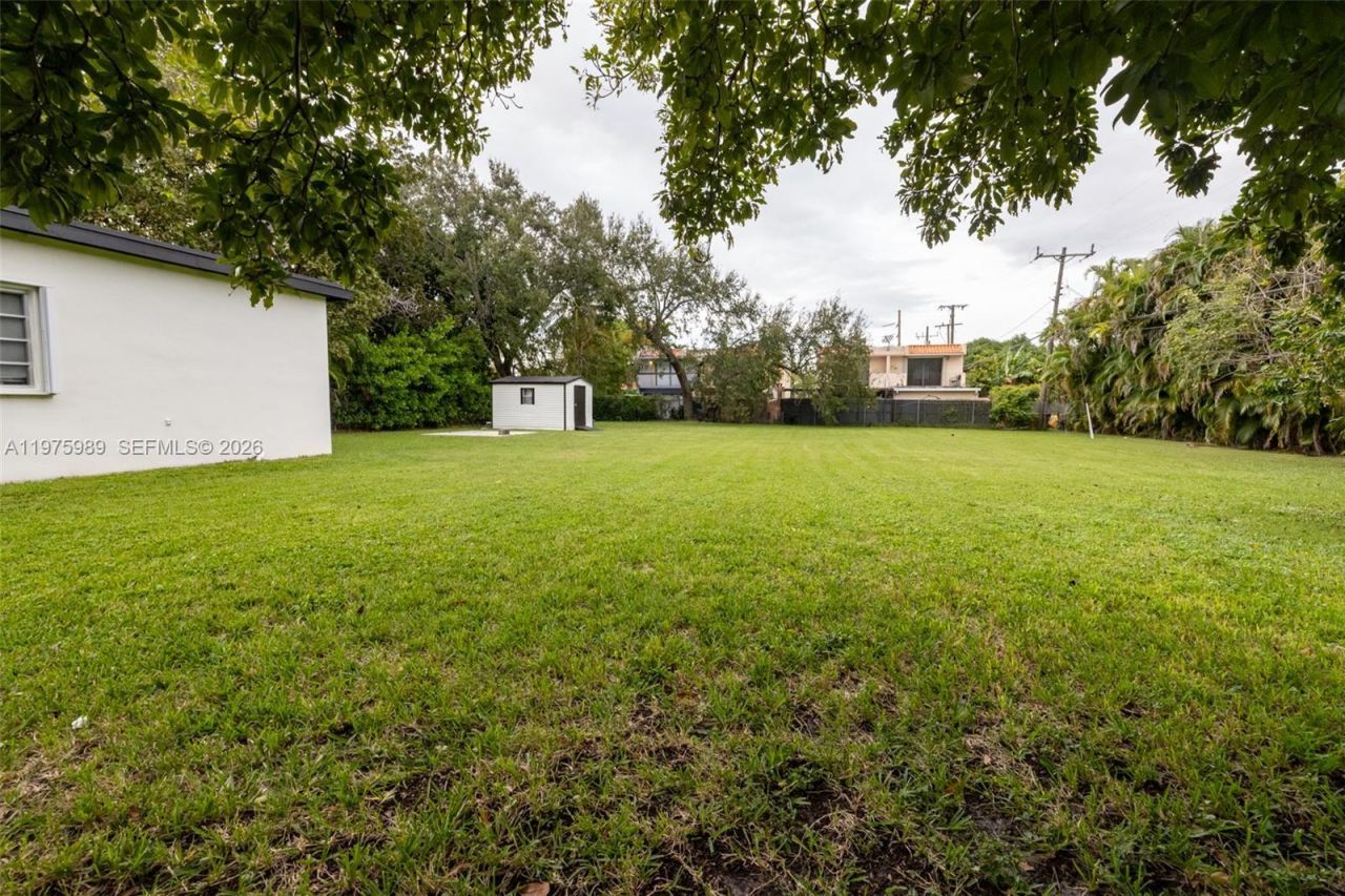 3401 SW 17th St, Unit 3401, Miami, FL 33145 Photo