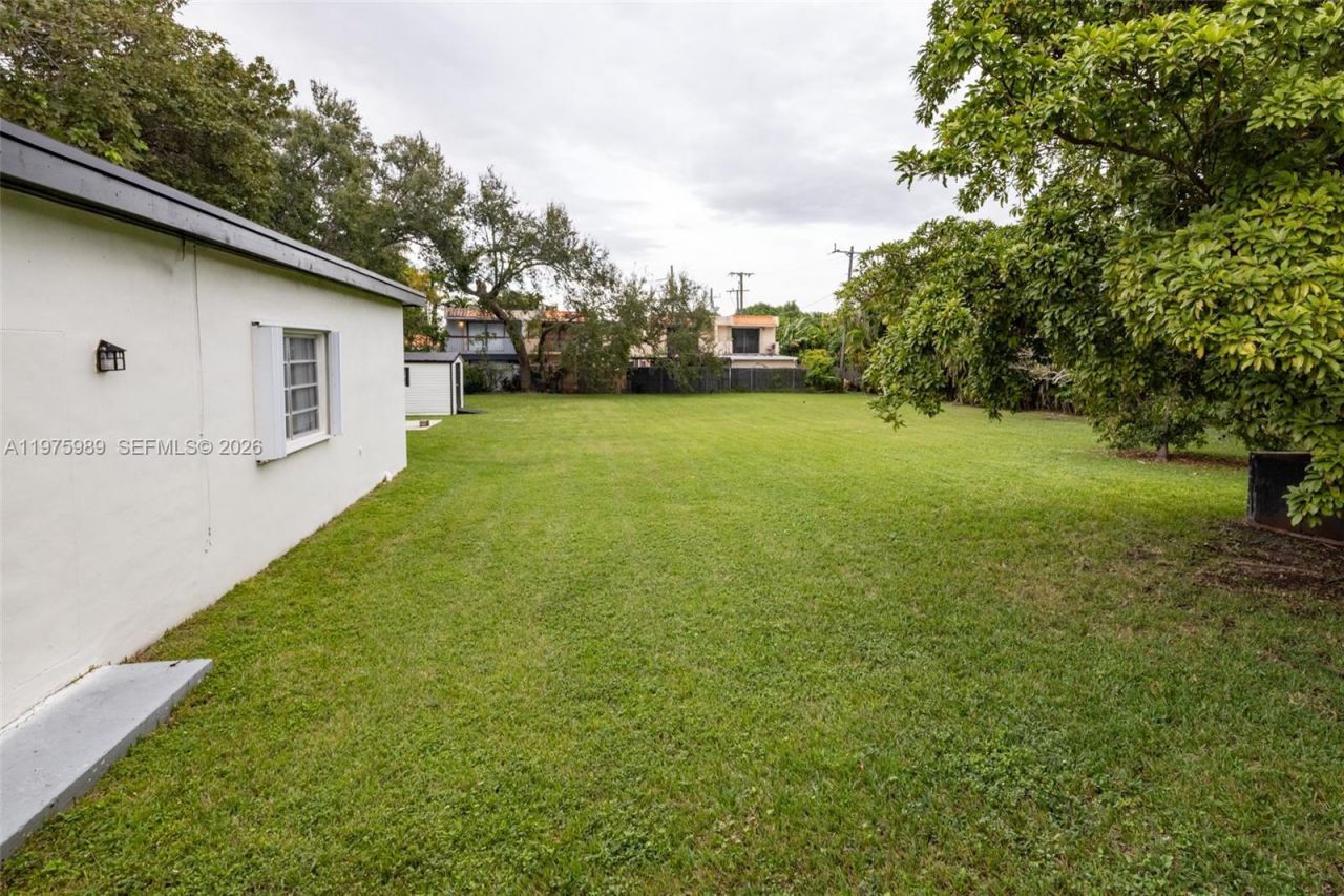 3401 SW 17th St, Unit 3401, Miami, FL 33145 Photo