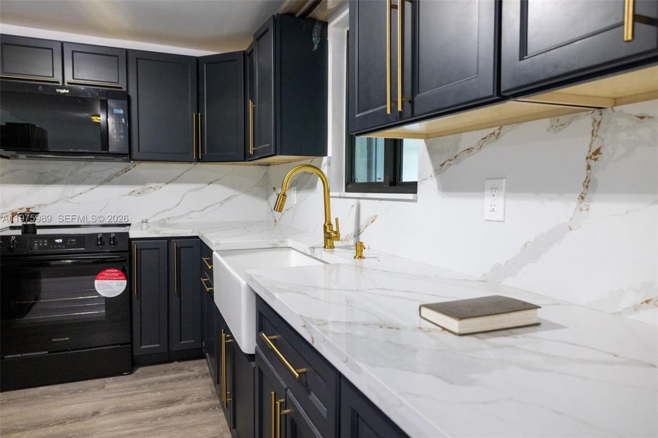 3401 SW 17th St, Unit 3401, Miami, FL 33145 Photo