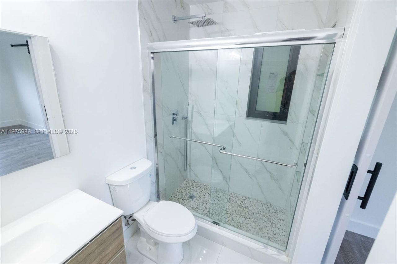 3401 SW 17th St, Unit 3401, Miami, FL 33145 Photo