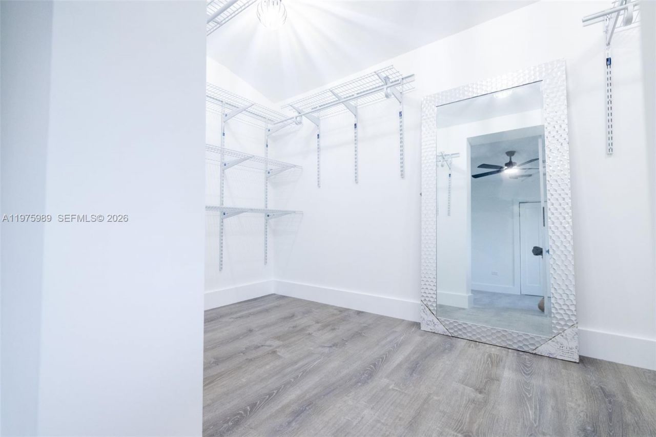 3401 SW 17th St, Unit 3401, Miami, FL 33145 Photo