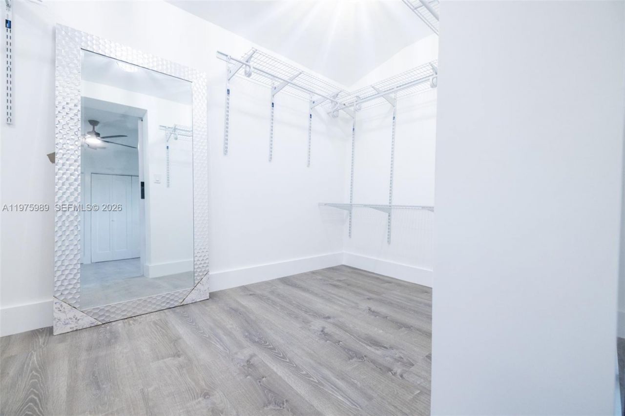 3401 SW 17th St, Unit 3401, Miami, FL 33145 Photo