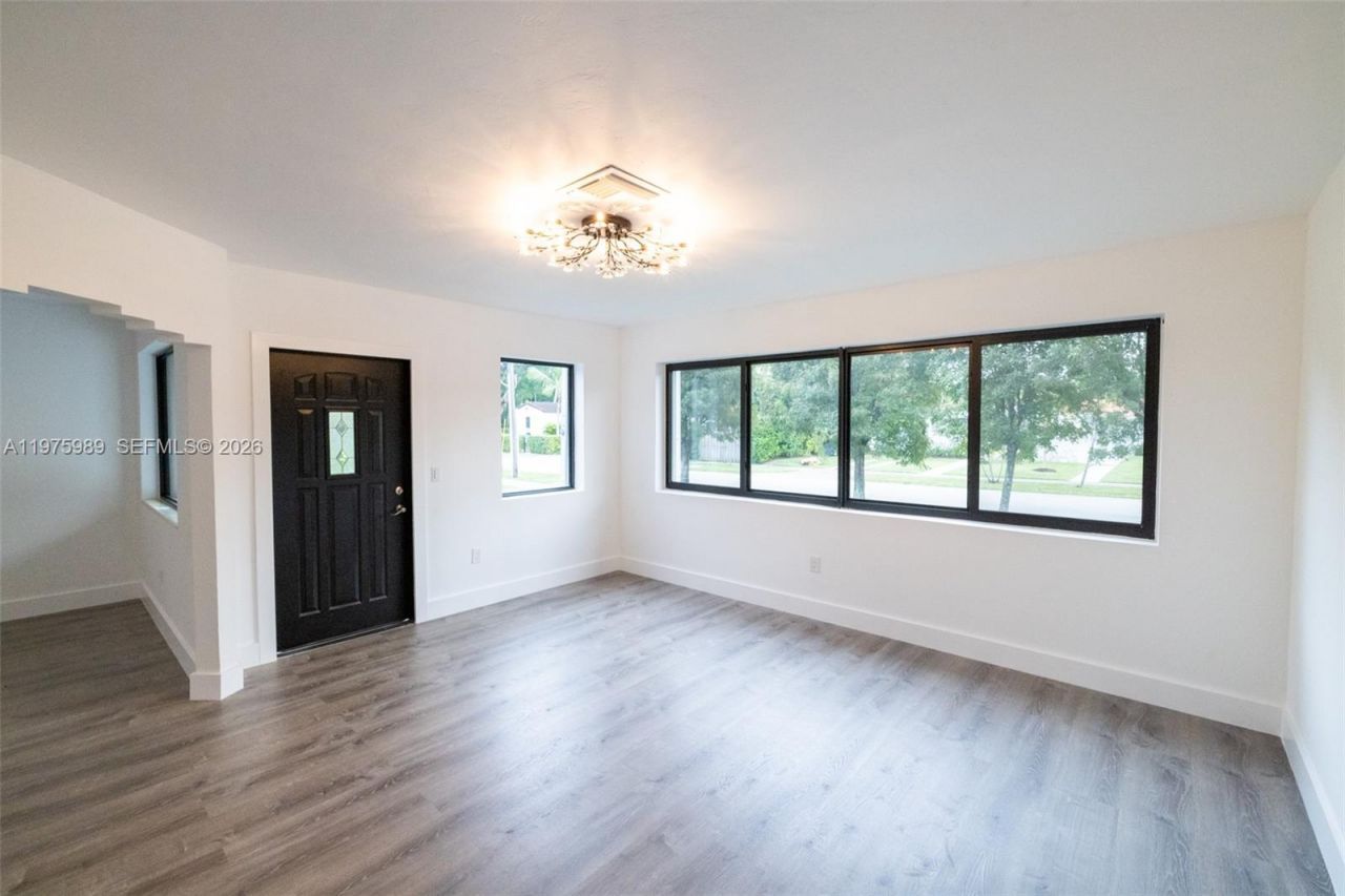 3401 SW 17th St, Unit 3401, Miami, FL 33145 Photo