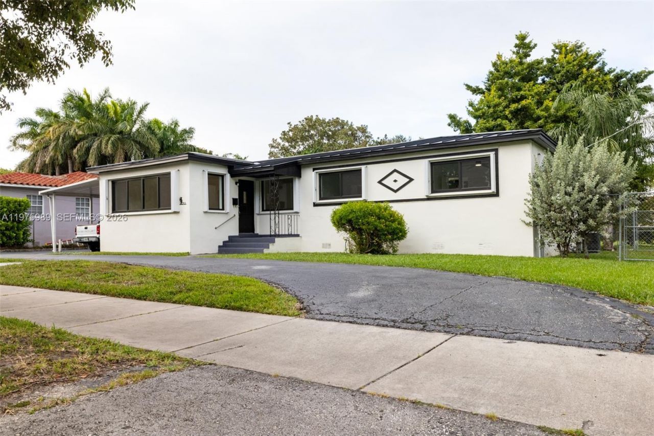 3401 SW 17th St, Unit 3401, Miami, FL 33145 Photo