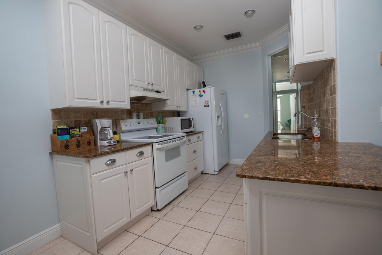 441 3rd Street, Key Colony, FL 33051 Photo