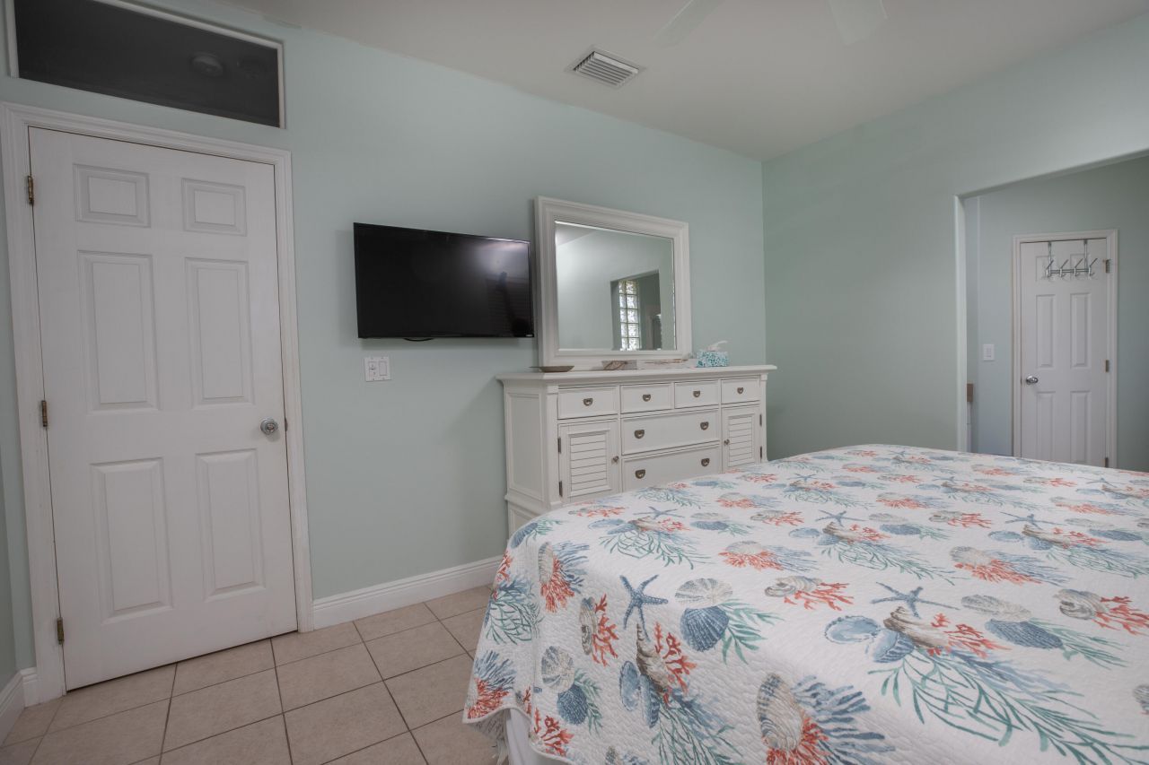 441 3rd Street, Key Colony, FL 33051 Photo