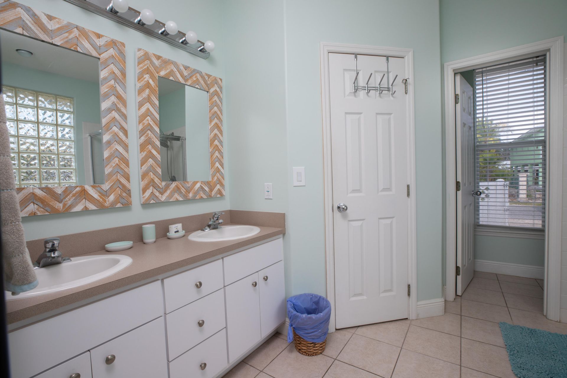 441 3rd Street, Key Colony, FL 33051 Photo