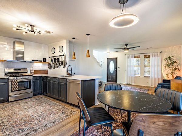 11621 Melstone DR, Manor, TX 78653