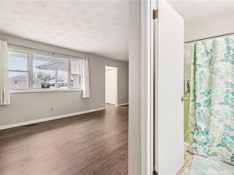 490 W Market Street, Springboro, OH 45066 Photo 21