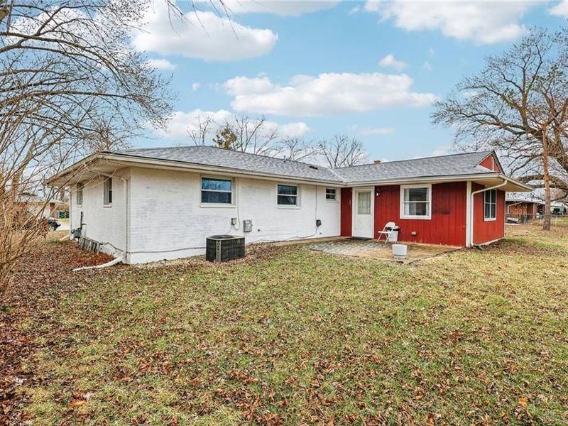 490 W Market Street, Springboro, OH 45066 Photo 34