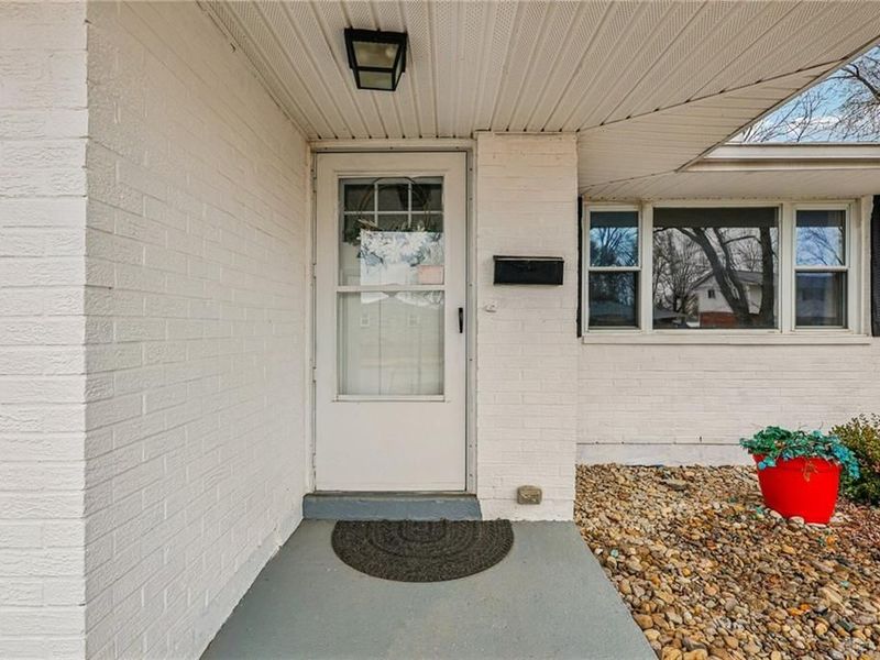 490 W Market Street, Springboro, OH 45066 Photo 6