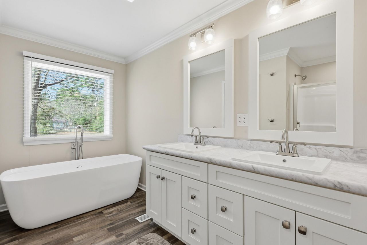 156 Willow Court Photo 24