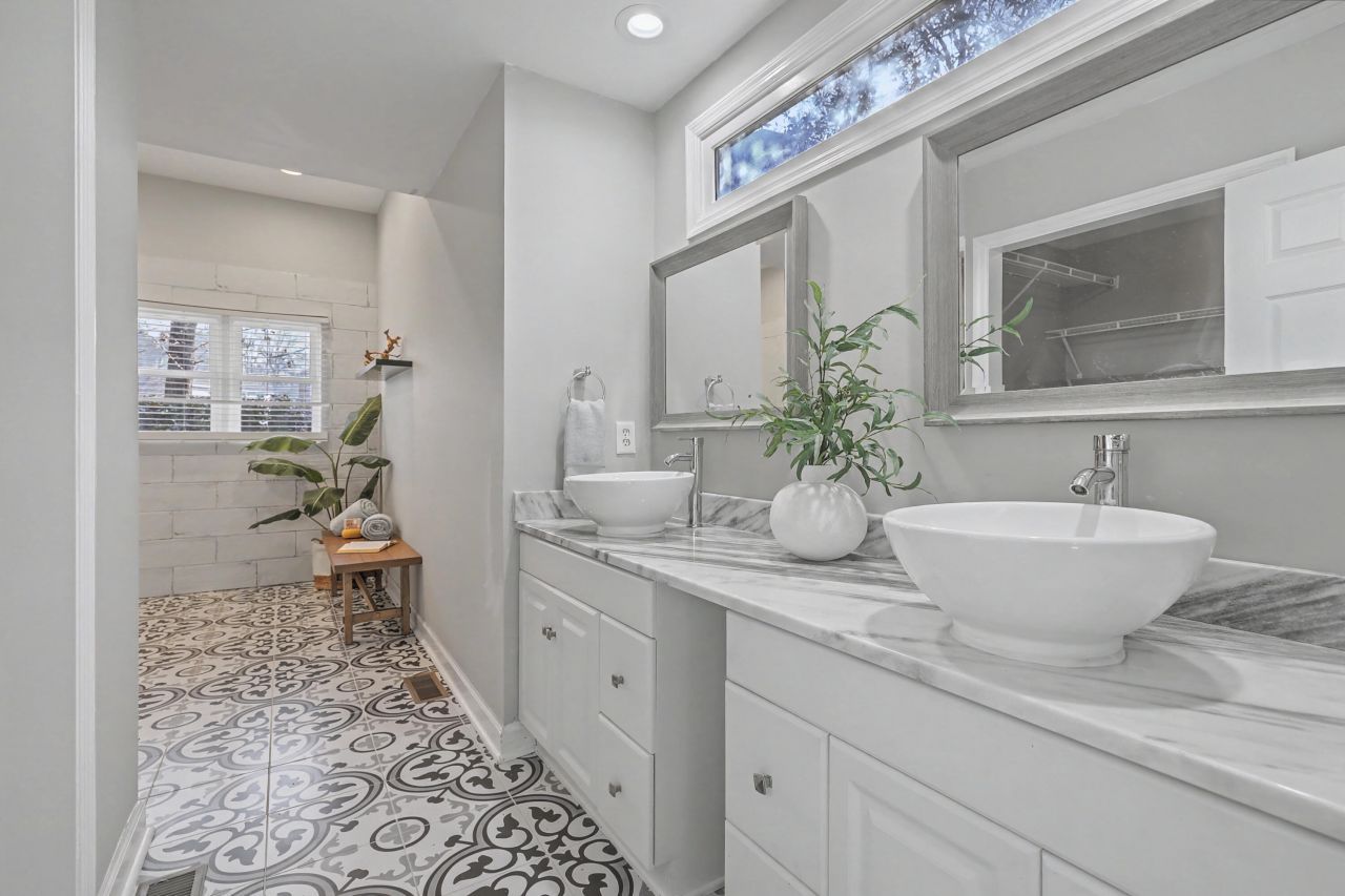 132 Hidden Fawn Circle Photo 23