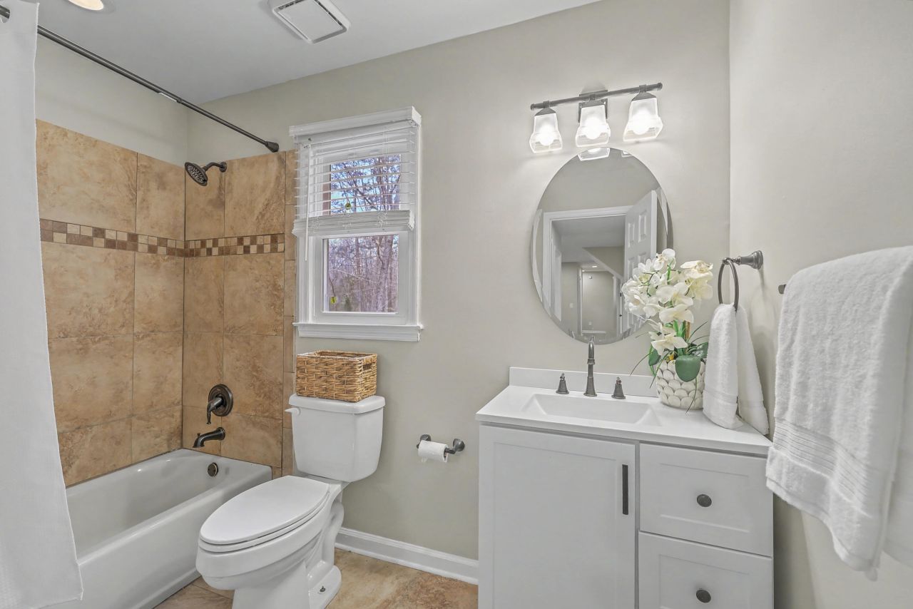 132 Hidden Fawn Circle Photo 36