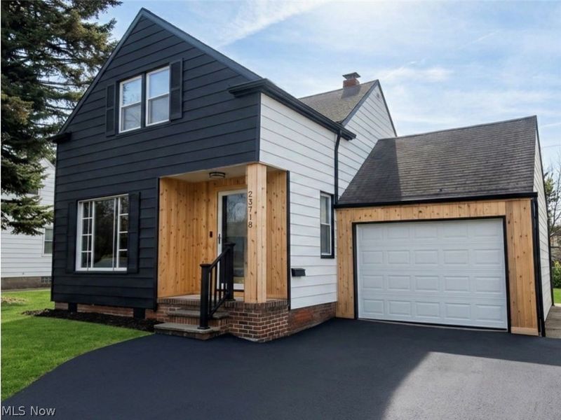 23718 Cedar Road, Beachwood, OH 44122 Photo 1