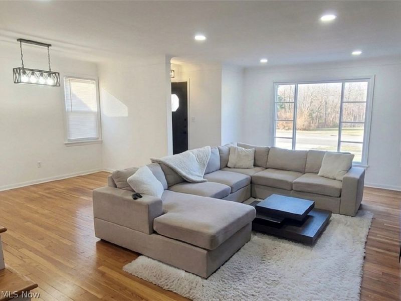 23718 Cedar Road, Beachwood, OH 44122 Photo 3