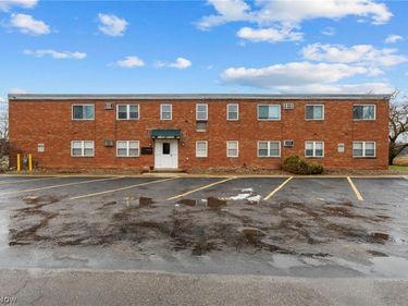 540 W College Street, Oberlin, OH 44074