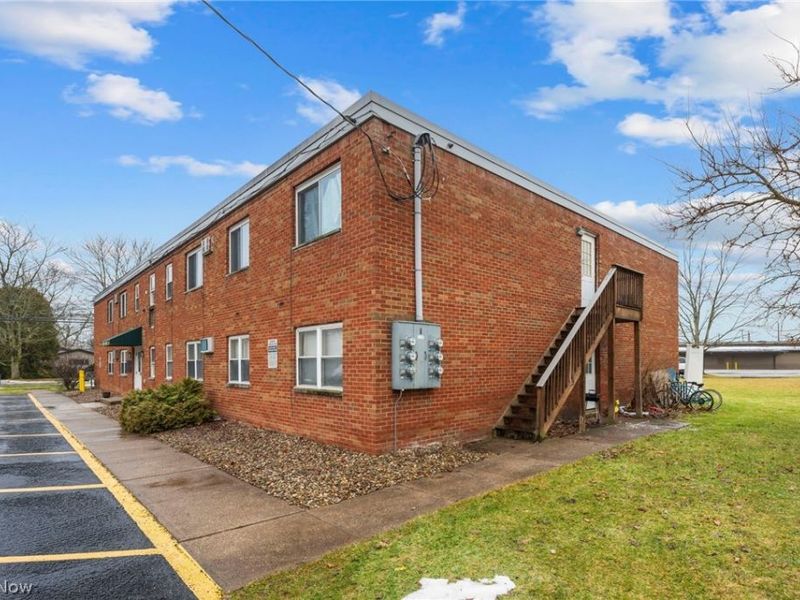 540 W College Street, Oberlin, OH 44074 Photo 4