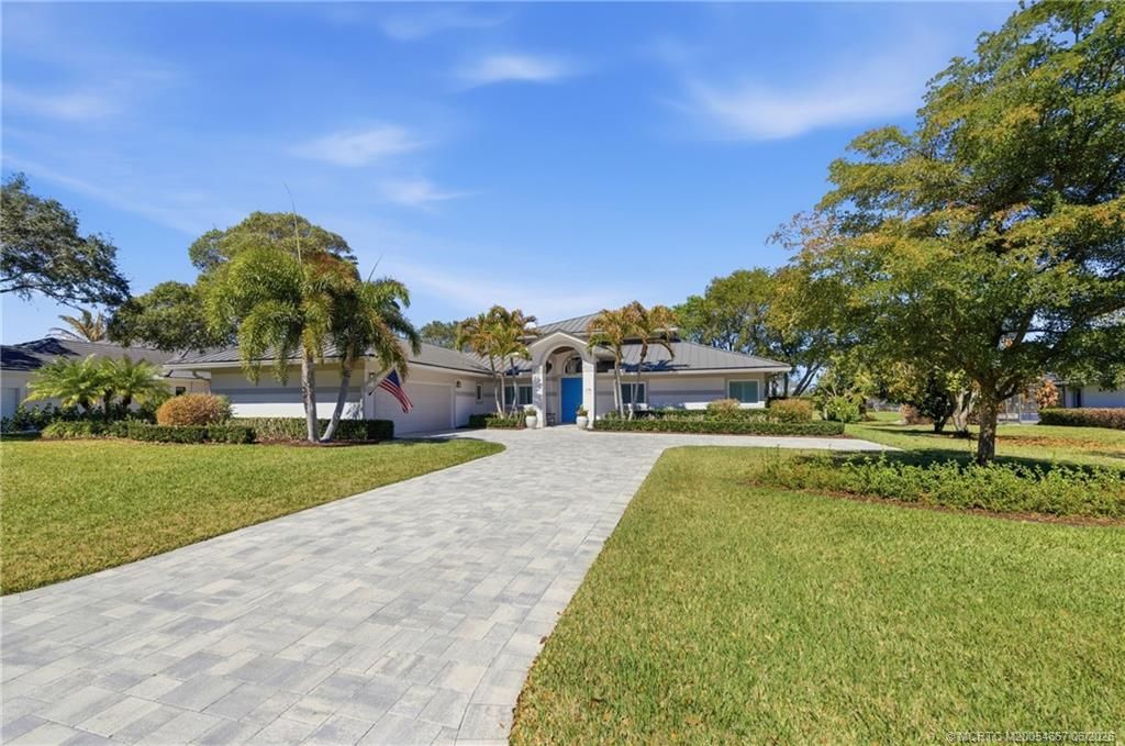 6385 SE Baltusrol Terrace, Stuart, FL 34997 Photo