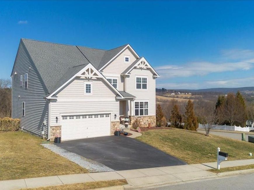 1006 Hunters Knls, Myersville, MD 21773 Main Photo