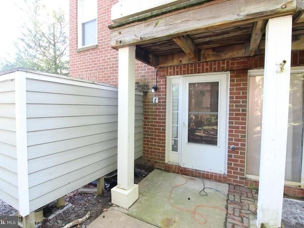 3150 E ANCHORWAY COURT, FALLS CHURCH, VA 22042