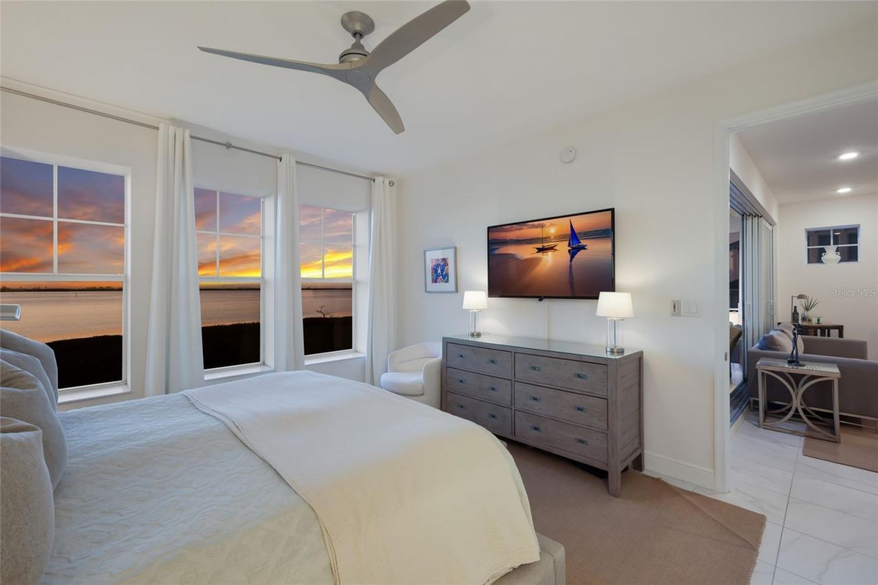 376 Aruba Circle, Unit 203, Bradenton, FL 34209 Photo