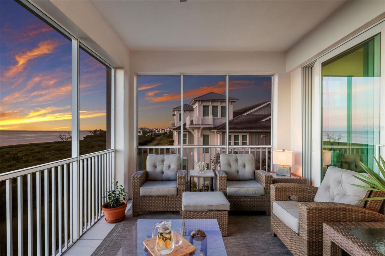 376 Aruba Circle, Unit 203, Bradenton, FL 34209 Photo