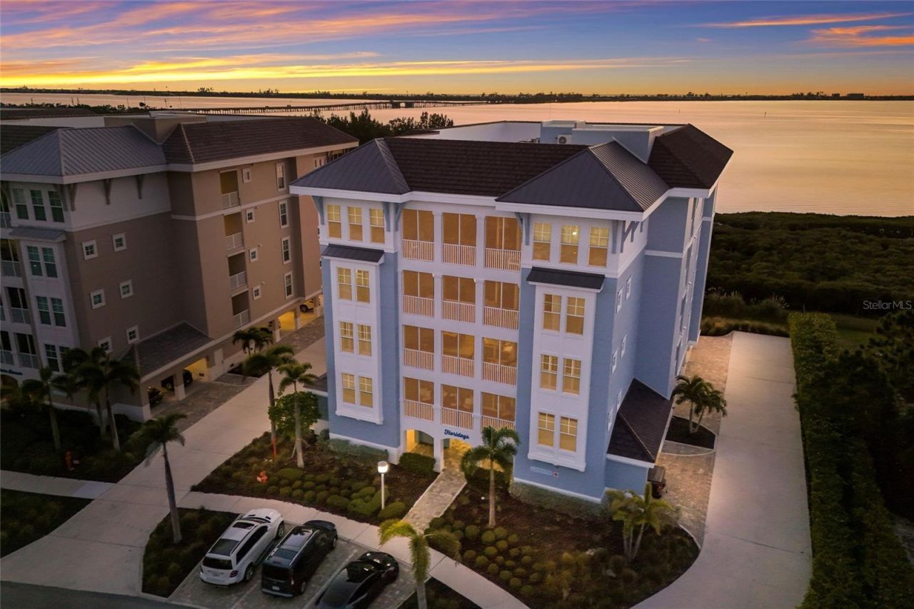 376 Aruba Circle, Unit 203, Bradenton, FL 34209 Photo