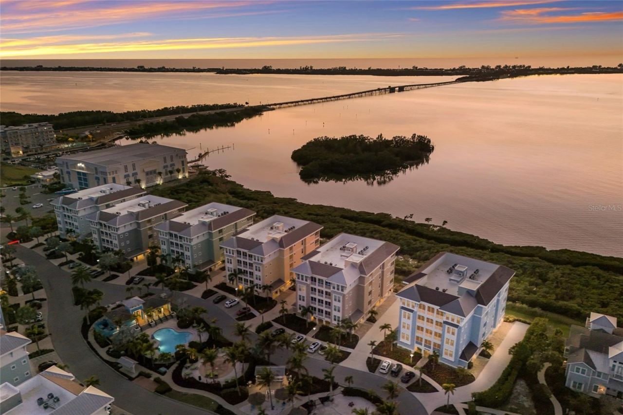 376 Aruba Circle, Unit 203, Bradenton, FL 34209 Photo