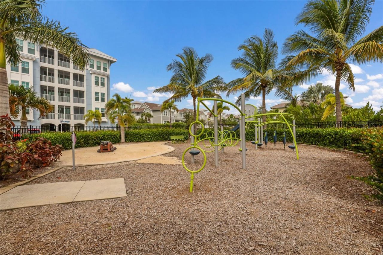 376 Aruba Circle, Unit 203, Bradenton, FL 34209 Photo