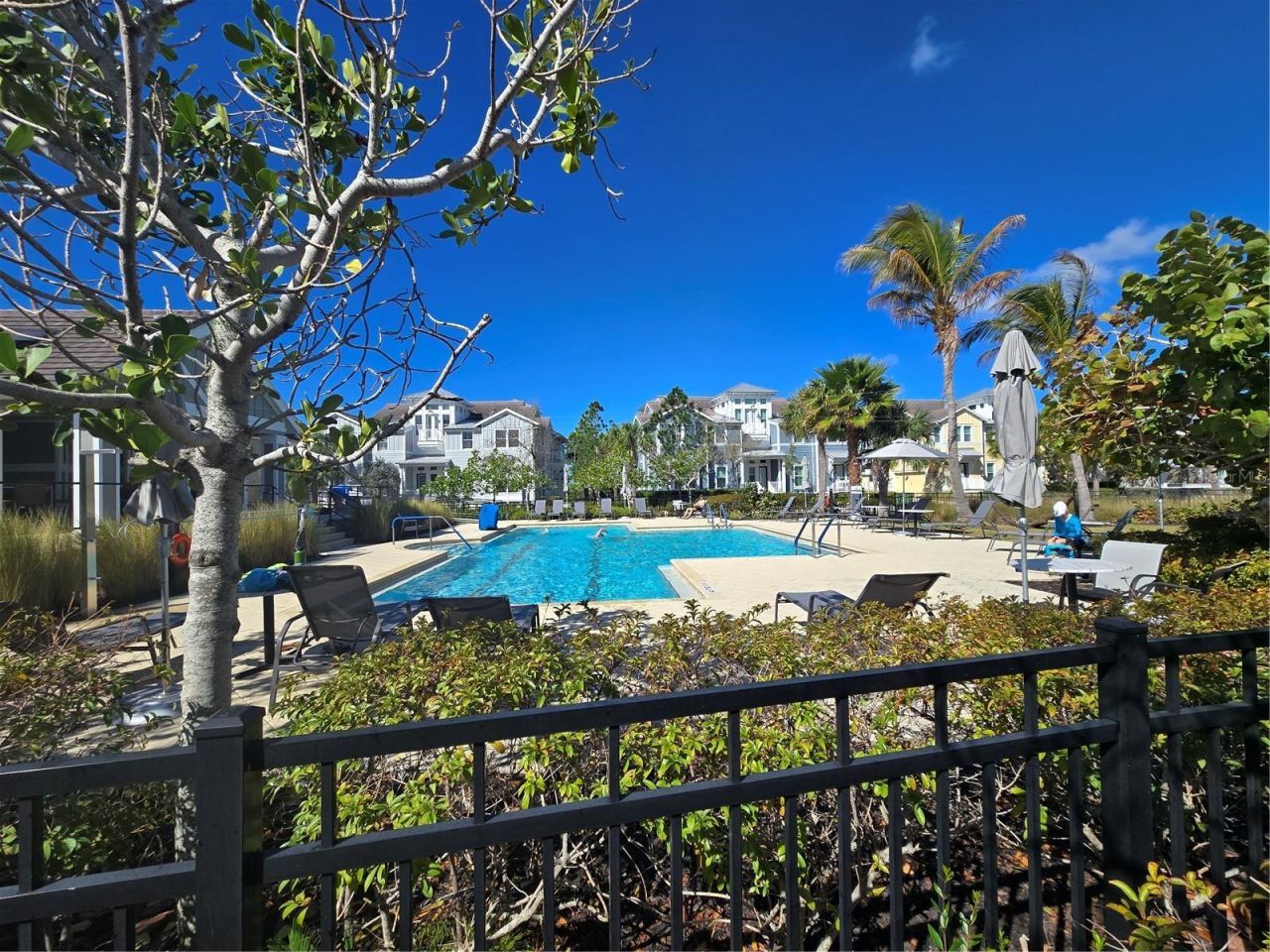 376 Aruba Circle, Unit 203, Bradenton, FL 34209 Photo