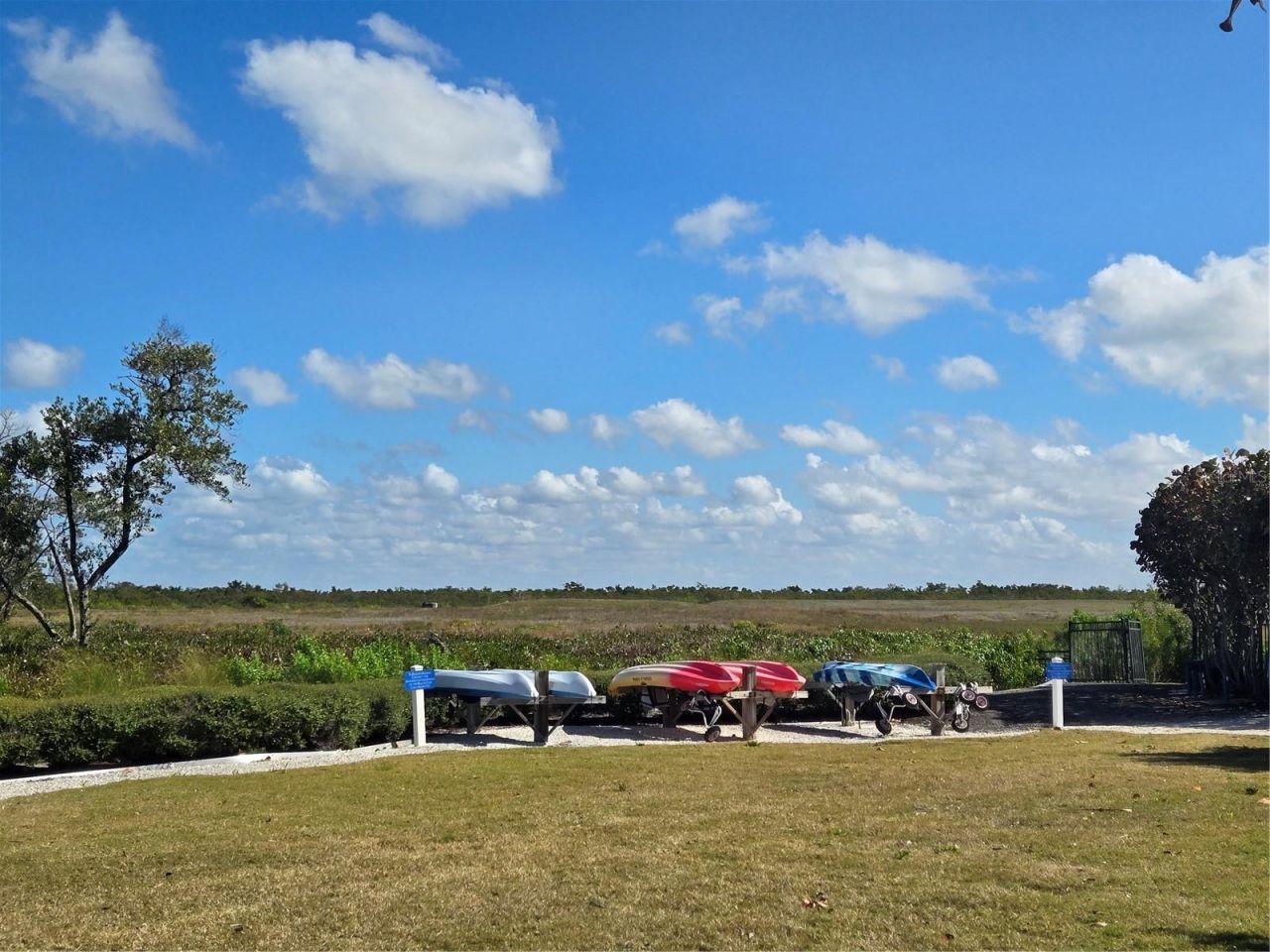 376 Aruba Circle, Unit 203, Bradenton, FL 34209 Photo