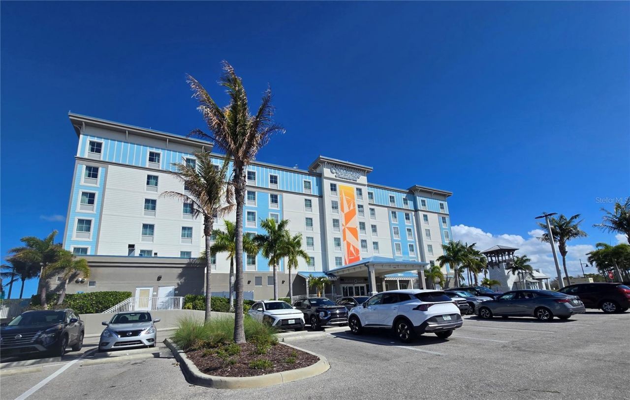 376 Aruba Circle, Unit 203, Bradenton, FL 34209 Photo