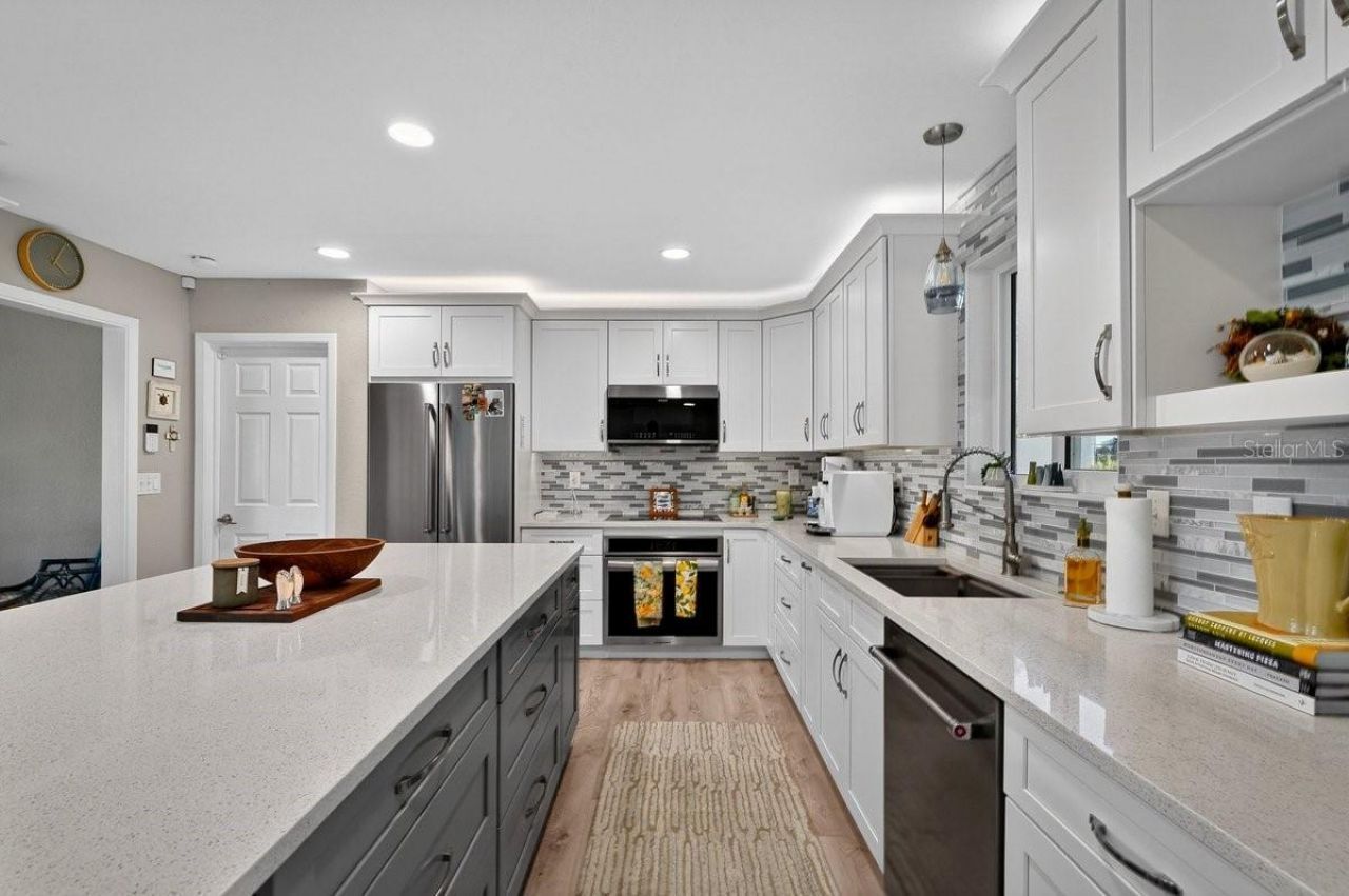 687 John Anderson Drive, Ormond Beach, FL 32176 Photo