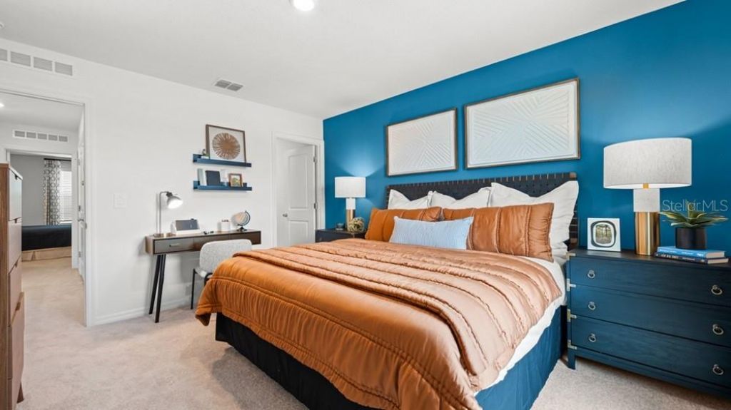 690 Gladstone Way , Mount Dora, FL 32757 Photo