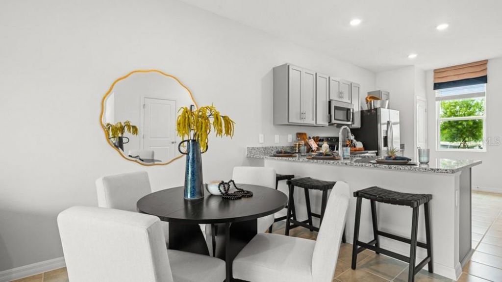 690 Gladstone Way , Mount Dora, FL 32757 Photo