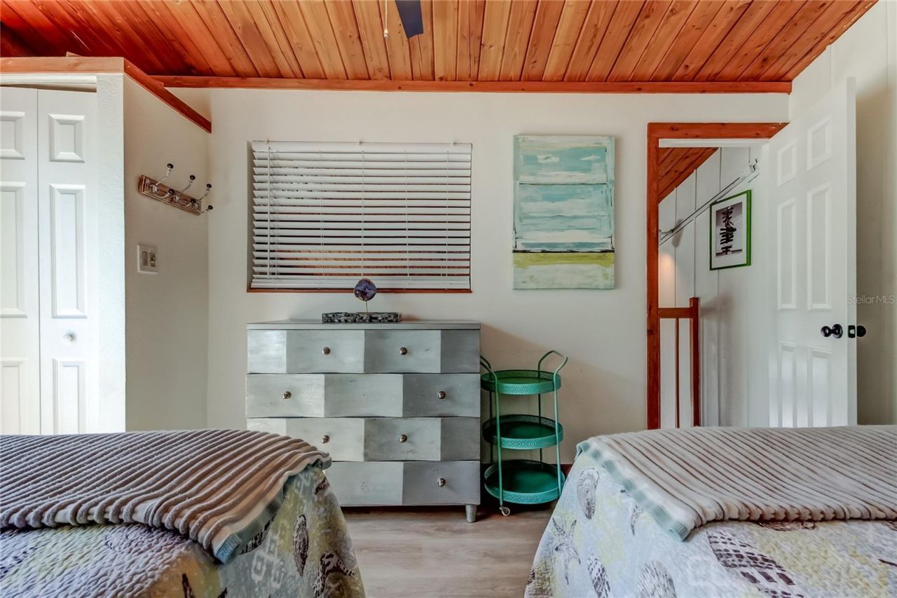 19530 Gulf Boulevard, Unit 4B, Indian Shores, FL 33785 Photo